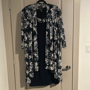 R&M Richard’s, 18W, 2-pc, navy and white dress set